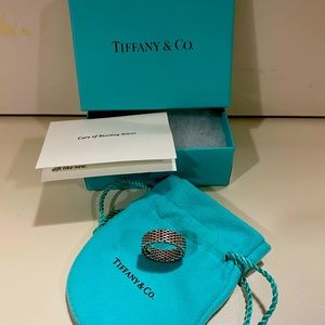 Tiffany & Co. Sterling silver Somerset rigid mesh ring. Size 7